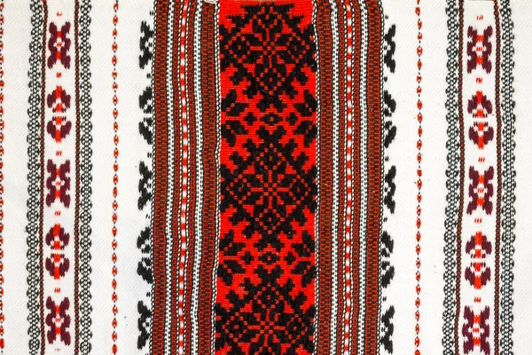 Alfombra o toalla ucraniana ornamentada tradicional étnica — Foto de Stock