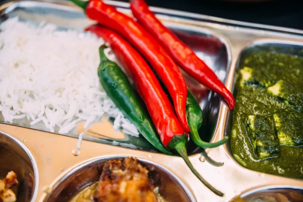 Gıda ve restoran ve kafelerde ürünler