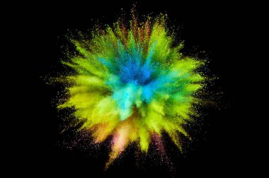 Renkli barut patlaması. Arka planda soyut yakın çekim tozu. Renkli bir patlama. Boya deliği