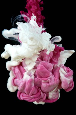 Suda mürekkep var. Splash akrilik boya karıştırma. Çok renkli sıvı d