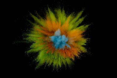 Renkli toz patlaması. Arka planda soyut çekim tozu. Albay