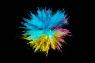 Renkli toz patlaması. Arka planda soyut çekim tozu. Albay