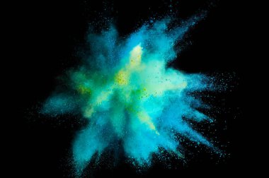 Renkli toz patlaması. Arka planda soyut çekim tozu. Albay