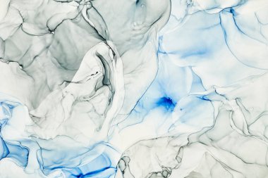 Alkol mürekkebi renkleri saydam. Soyut çok renkli mermer desen arkaplanı. Tasarım kağıdı, duvar kağıdı. Akrilik boyaları karıştırıyorum. Modern akışkan sanat. Alkol Mürekkebi Deseni