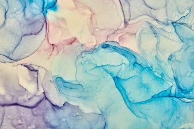 Alkol mürekkebi renkleri saydam. Soyut çok renkli mermer desen arkaplanı. Tasarım kağıdı, duvar kağıdı. Akrilik boyaları karıştırıyorum. Modern akışkan sanat. Alkol Mürekkebi Deseni