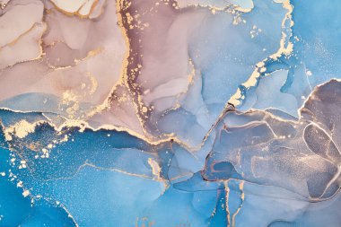 Alkol mürekkebi renkleri saydam. Soyut çok renkli mermer desen arkaplanı. Tasarım kağıdı, duvar kağıdı. Akrilik boyaları karıştırıyorum. Modern akışkan sanat. Alkol Mürekkebi Deseni