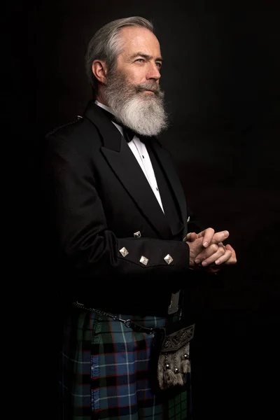 Close Senior Man Grey Hair Full Beard Wearing Scotting Kilt — Stock Photo, Image