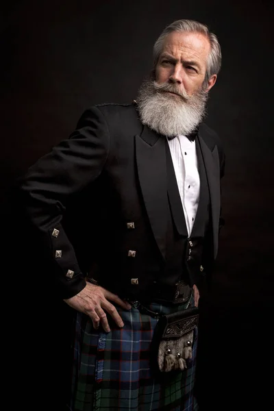 Close Senior Man Grey Hair Full Beard Wearing Scotting Kilt — Stock Photo, Image