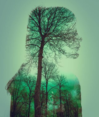 Doğa ve kadın profilinin yeşil çift pozlama