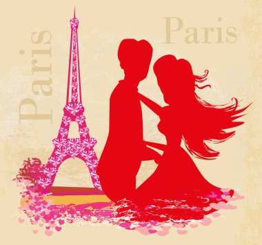 Tatlı çift Paris'te Eyfel Kulesinin yakınında.