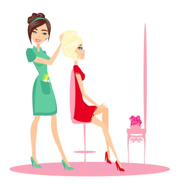 Kuafördeki güzel sarışın kadın.