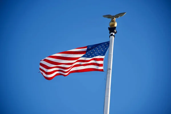 Amerikanische Flagge Auf Fahnenmast Washington — Stockfoto