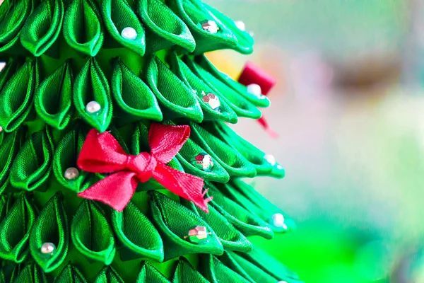 Ano Novo artesanal Natal Árvore de Natal Verde close-up — Fotografia de Stock