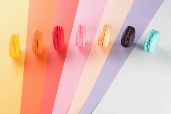 Kolorowe Delikatny Deser Macarons Lub Macaroons Pięknie Jeść — Zdjęcie stockowe