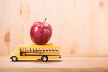 Eğitim, okul kavramı kopya alanı ile başa