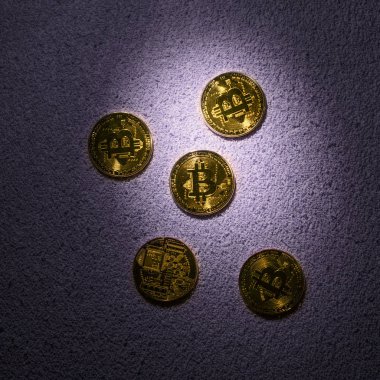 Kavram bitcoin incelemesi - madeni para bitcoin cryptocurrency olarak
