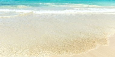 Deniz suyu ve kum doku