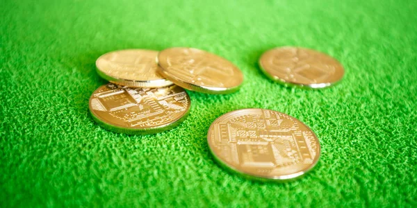 Ico Concept Gold Coins Electronic Currency Green Background Can Used — Stock Photo, Image