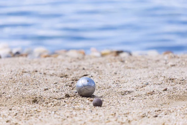 Une Partie Pétanque Sur Plage Pendant Période Des Fêtes Concept — Photo