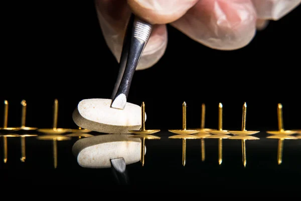 Tablet Unhas Como Conceito Dependência Drogas Produtos Farmacêuticos — Fotografia de Stock