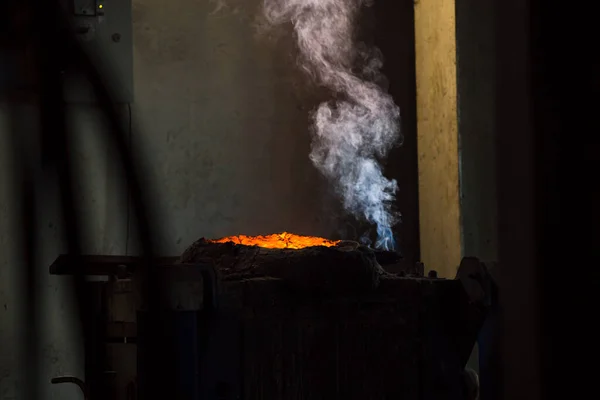 Forno Fusão Equipamentos Fábrica Para Ferro Fundido Aço Metal Líquido — Fotografia de Stock