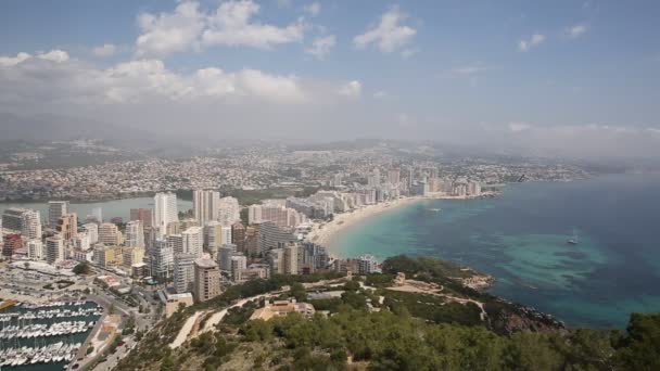 Playa Fossa Cala Del Penyal Calp Calpe España Ciudad Turística — Vídeo de stock