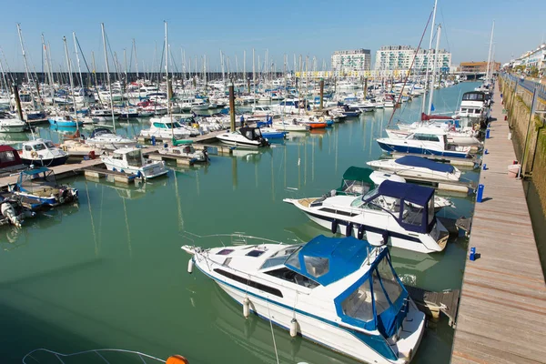 Brighton England Båtarna Och Yachterna Hamnen East Sussex Nära Eastbourne — Stockfoto