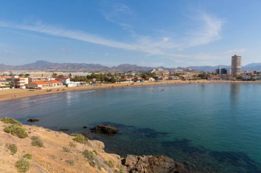 Puerto de Mazarron İspanya Playa de la Reya Plajı Akdeniz tarafından İspanyol Sahil kasabadaki pek çok güzel plajları