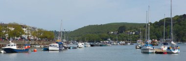 Tekneler River Dart Dartmouth Devon İngiltere panoramik görünümü