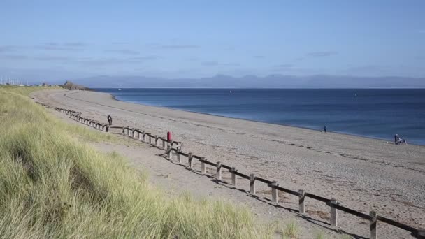 Hafan Mor Pláž Mezi Pwllheli Criccieth Severozápadní Wales — Stock video