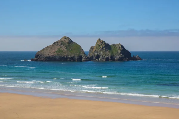 Holywell Bay Severní Cornwall Skalami Vlny Pláž Pobřeží Krásný Den — Stock fotografie