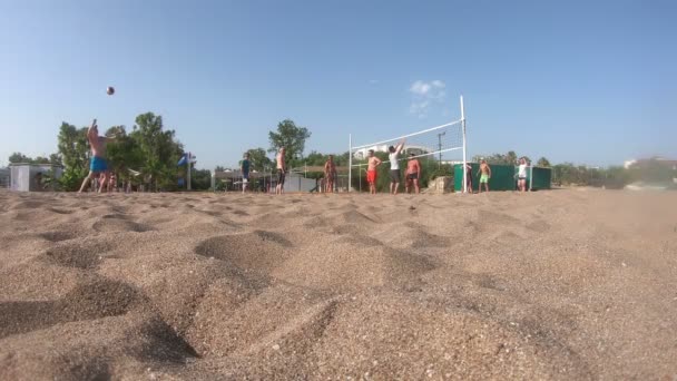 Manavgat Turquia Julho 2019 Voleibol Praia Pessoas Jogam Voleibol Praia — Vídeo de Stock