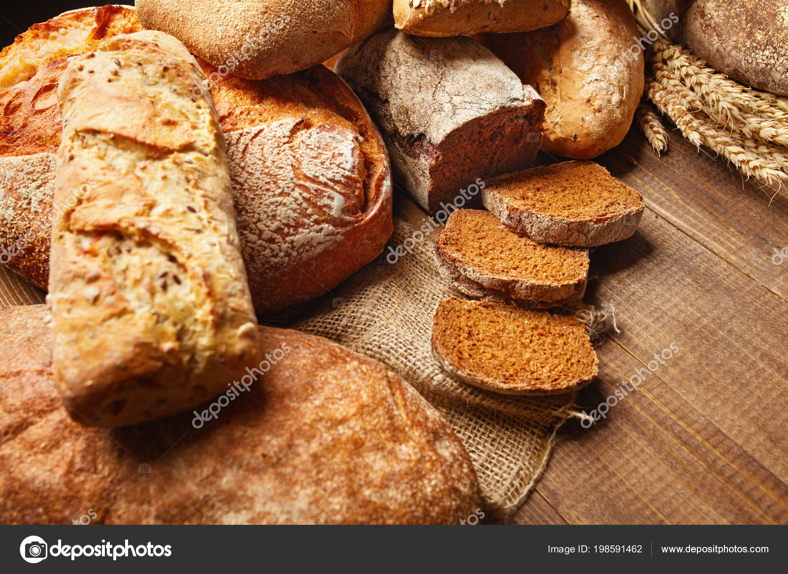 Alimentos Saudáveis \u200b\u200bà Mesa Foto E Imagem Para Download Gratuito - Pngtree, image size:1600x1167