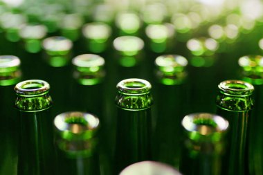 Bira. Bira şişe imalatı