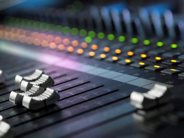 Ses karıştırma Resepsiyon portre Studio kayıt. Mikser Denetim Masası