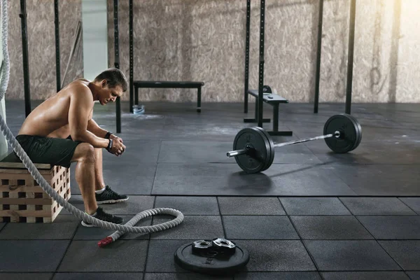 Gym. Sportsman At Functional Training With Barbell Row — Stock Photo, Image