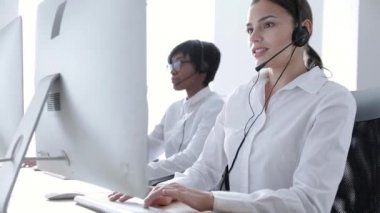 Çağrı merkezi ajan istemcilerde Office hattında danışmanlık