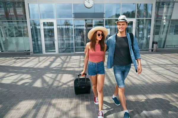 Travel. Happy Couple Near Airport, Traveling On Vacations