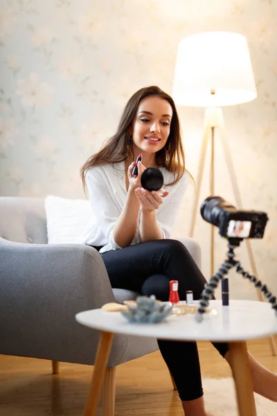 Beauty Blogger Filming Video On Camera At Home — Stok Foto