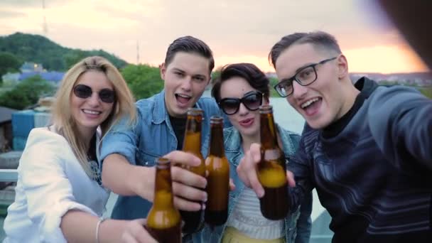 Happy People Making Photo With Beer Outdoors. Friends Party — Stock Video