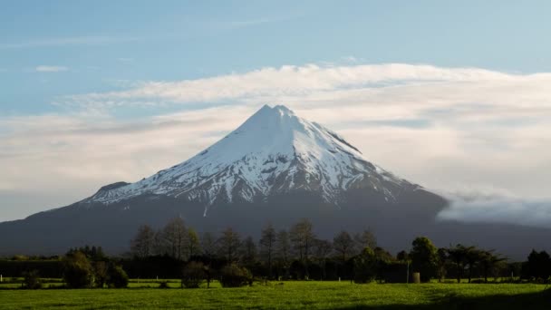 塔拉纳基火山 新西兰北岛 — 图库视频影像