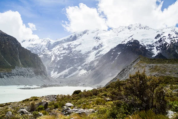 Paisagem Montanhas Lago — Fotografia de Stock