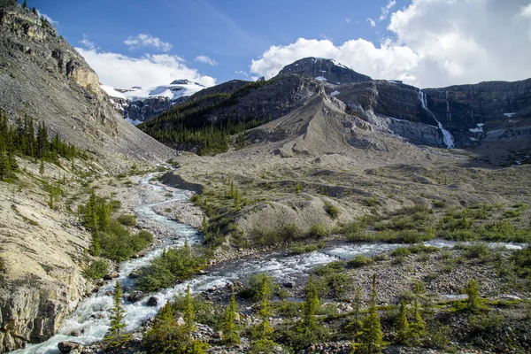 Massive Rocky Mountains Natural Background — Stock Photo, Image