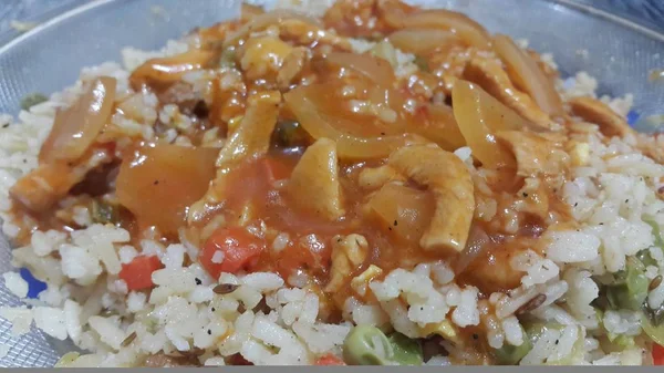 Nahaufnahme Der Aufstrich Sauce Auf Weißem Gebratenem Reis Chinesisches Gericht — Stockfoto