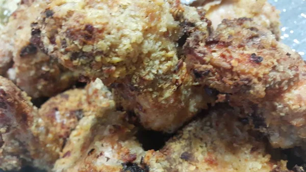 Dekat Irisan Daging Sapi Panggang Dalam Panci Goreng Disajikan Untuk — Stok Foto