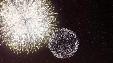 Havai fişek ile 2021 Geri sayım ve Mutlu yeni yıl tebrik.