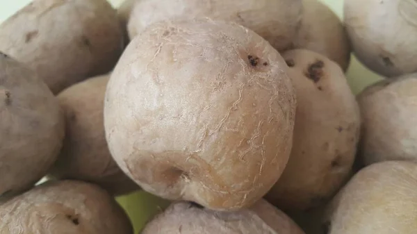 Close up view of fresh organic potato in market:  potatoes background texture — Stock Photo, Image