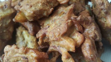 Crispy Corn TİKKİ, Pakora/Pakoda veya köftesi popüler Hint veya Pakistan sokak gıda snack