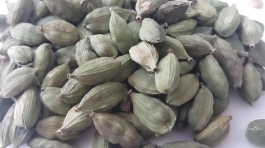 Elettaria cardamomum meyve tohumları, kakule baharat ile