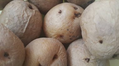  pazarda taze organik patates görünümünü yakın: patates arka plan doku
